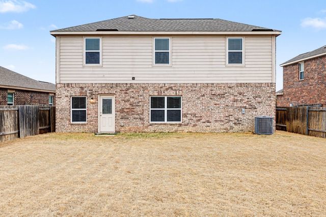 1603 Park Trails Boulevard, Princeton, TX 75407