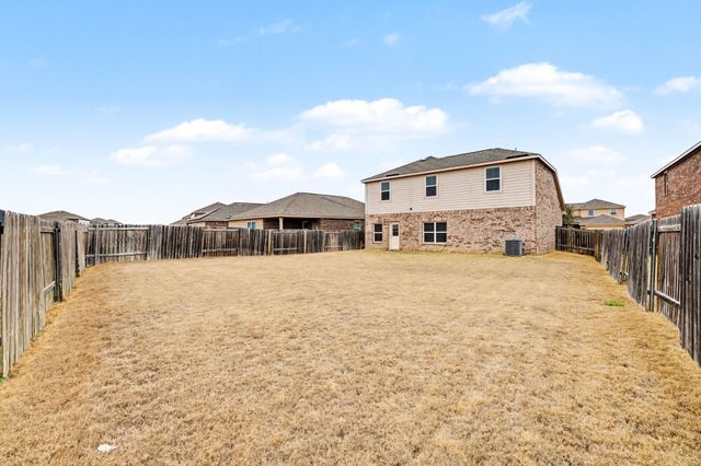 1603 Park Trails Boulevard, Princeton, TX 75407