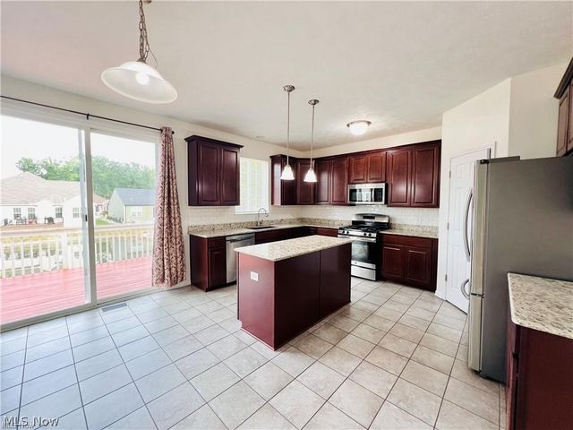 10422 Florida Street, Aurora, OH 44202