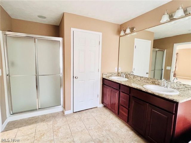 10422 Florida Street, Aurora, OH 44202