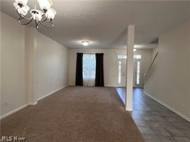 10422 Florida Street, Aurora, OH 44202