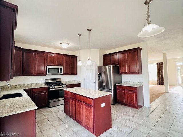 10422 Florida Street, Aurora, OH 44202