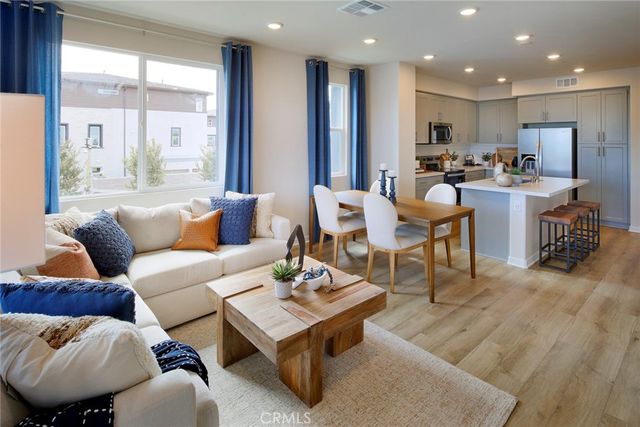 9529 Hannah Way, Riverside, CA 92503