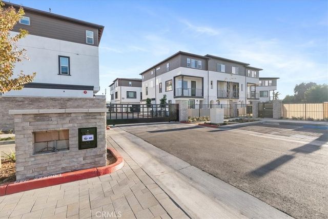 9529 Hannah Way, Riverside, CA 92503