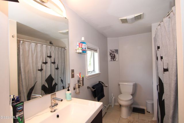 1900 7th Street, Rensselaer, NY 12144