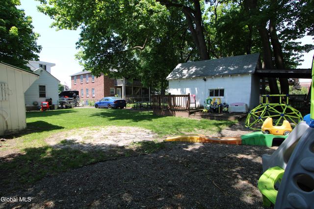 1900 7th Street, Rensselaer, NY 12144