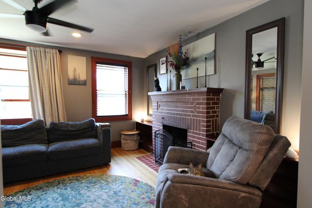 1900 7th Street, Rensselaer, NY 12144