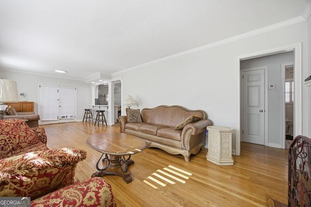 516 Stillwood Drive, Gainesville, GA 30501