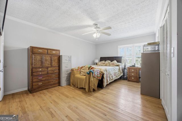 516 Stillwood Drive, Gainesville, GA 30501