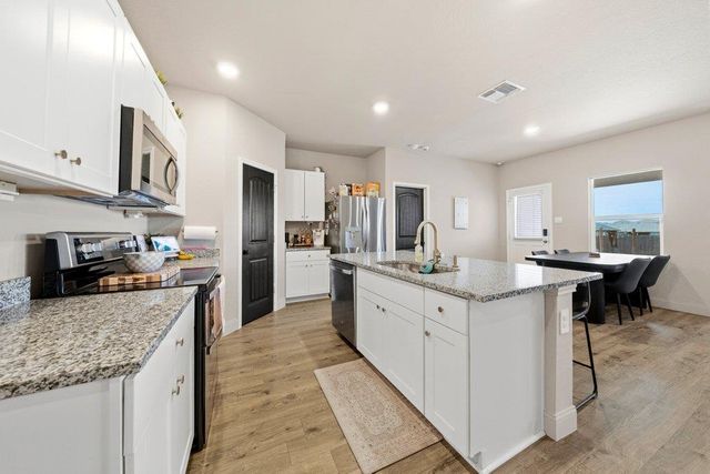908 Gerardia CT, Seguin, TX 78155