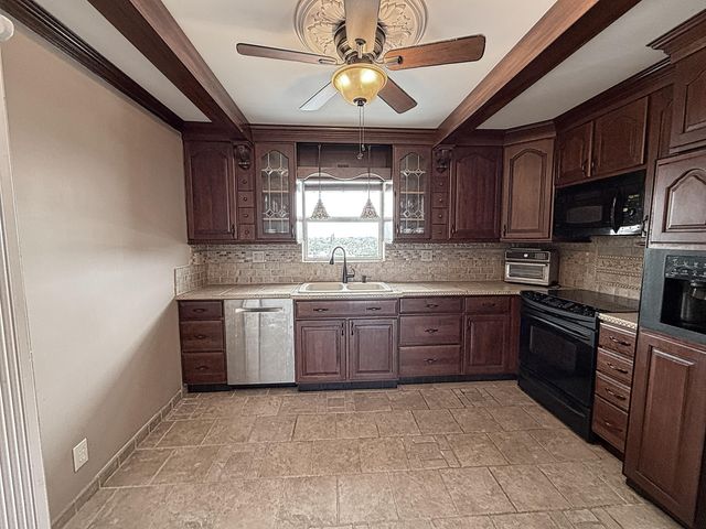 401 Lake Shore Drive 802, Lake Park, FL 33403