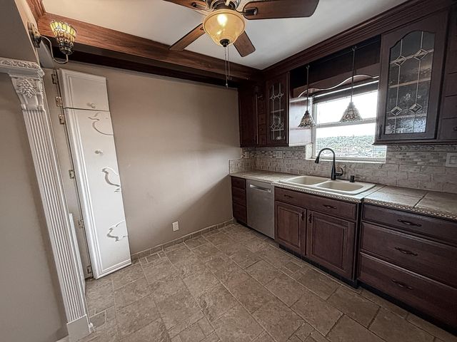 401 Lake Shore Drive 802, Lake Park, FL 33403