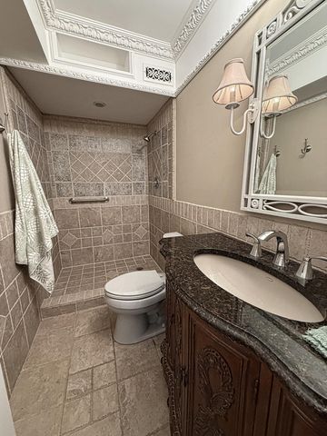 401 Lake Shore Drive 802, Lake Park, FL 33403