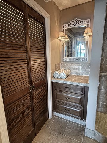 401 Lake Shore Drive 802, Lake Park, FL 33403