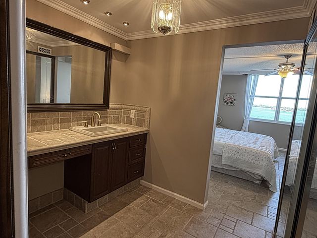 401 Lake Shore Drive 802, Lake Park, FL 33403