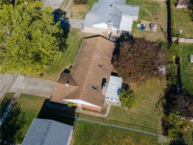 1075 Crestview Drive, Troy, OH 45373