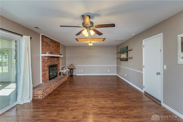 1075 Crestview Drive, Troy, OH 45373