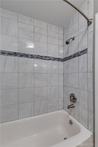 1075 Crestview Drive, Troy, OH 45373