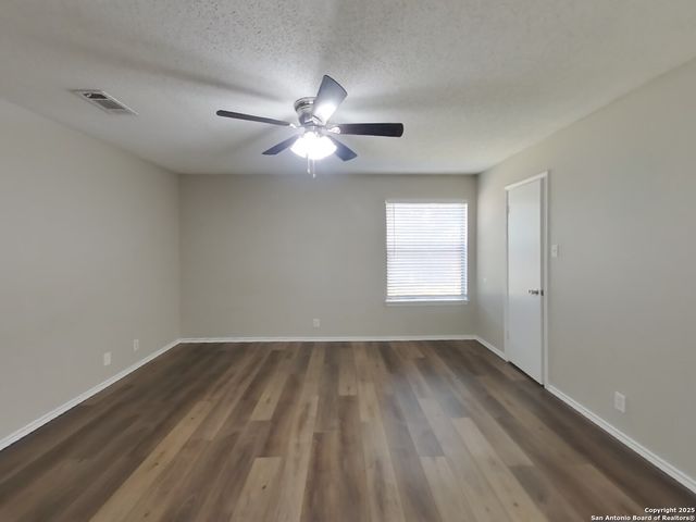 9918 Autumn Arch, Converse, TX 78109