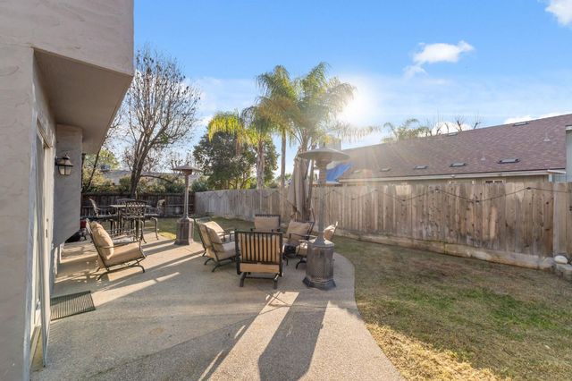 7305 N Woodrow, Fresno, CA 93720