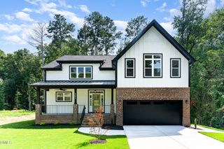 301 W College Street, Louisburg, NC 27549