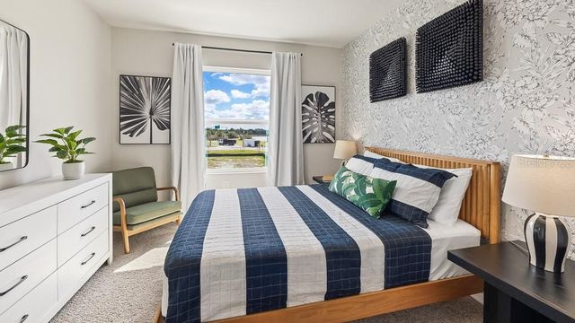 1631 EAST BAY STREET, Sarasota, FL 34238