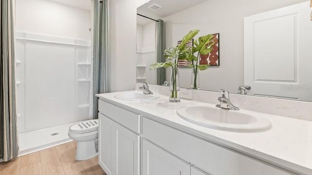 1631 EAST BAY STREET, Sarasota, FL 34238
