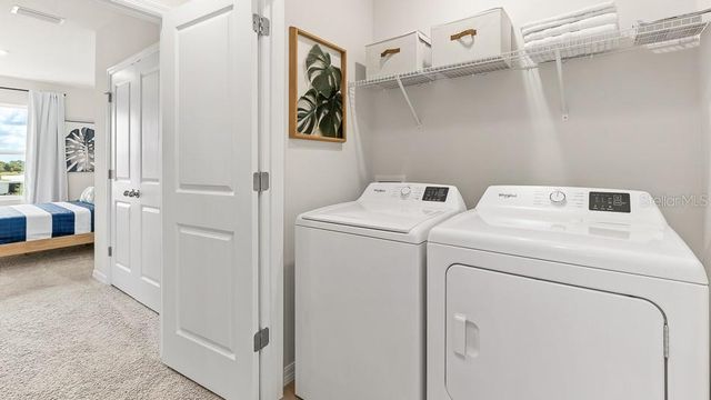 1631 EAST BAY STREET, Sarasota, FL 34238