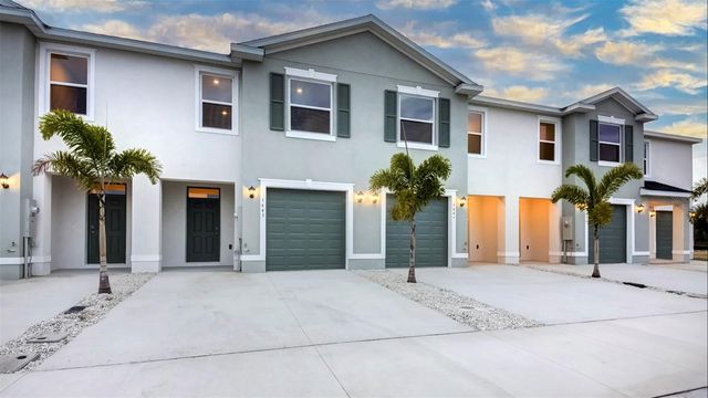 1631 EAST BAY STREET, Sarasota, FL 34238