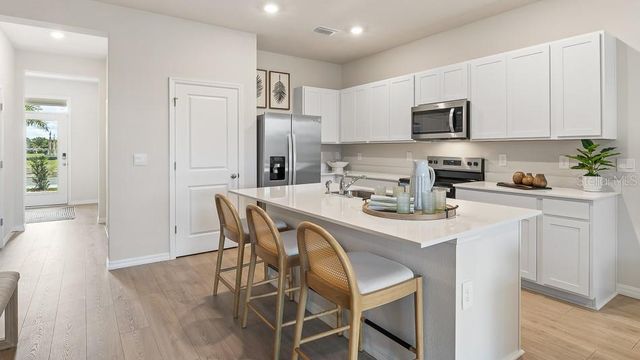 1631 EAST BAY STREET, Sarasota, FL 34238