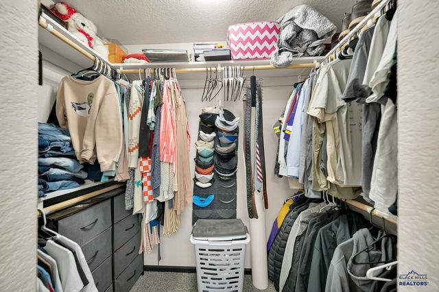 652 RACHEL LN, Box Elder, SD 57719