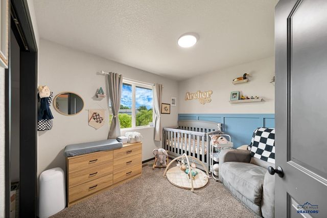 652 RACHEL LN, Box Elder, SD 57719