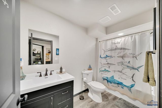 652 RACHEL LN, Box Elder, SD 57719