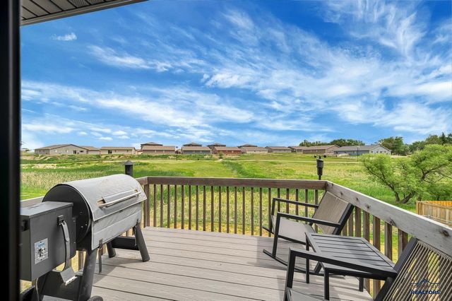 652 RACHEL LN, Box Elder, SD 57719