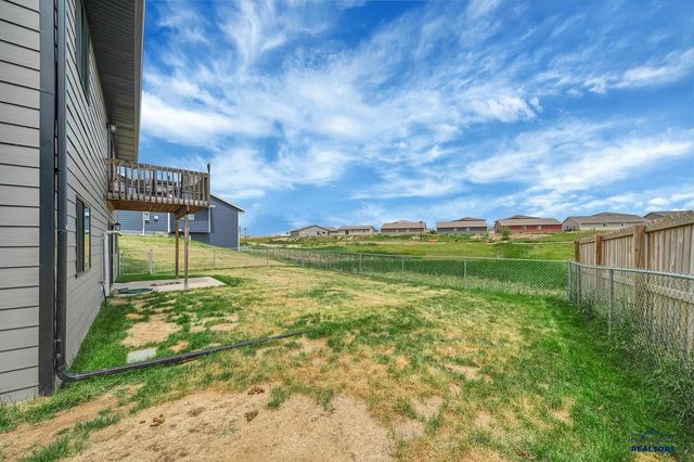 652 RACHEL LN, Box Elder, SD 57719