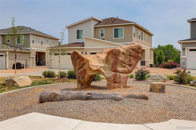 1657 S Andes Way, Aurora, CO 80017