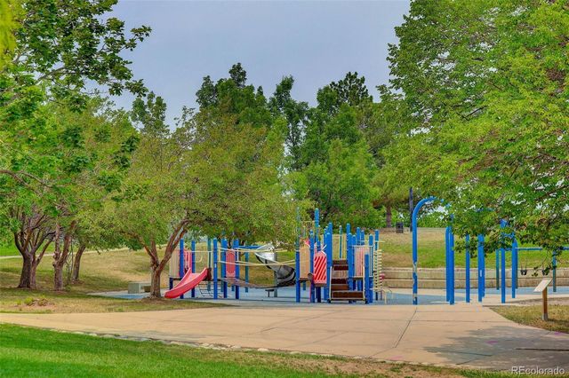 1657 S Andes Way, Aurora, CO 80017