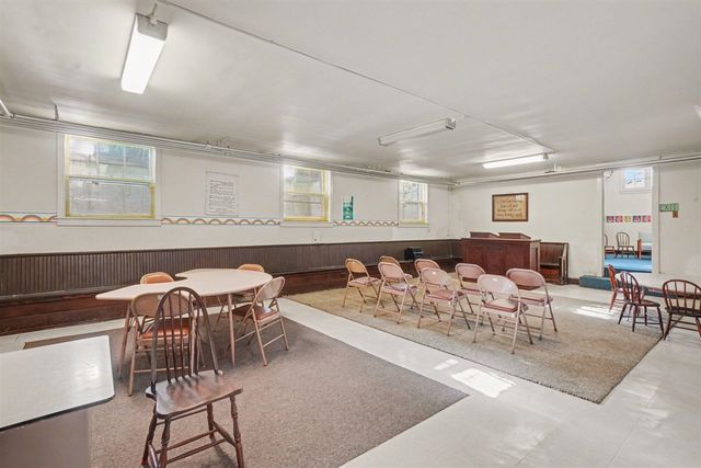 624 Phoenix Street, South Haven, MI 49090