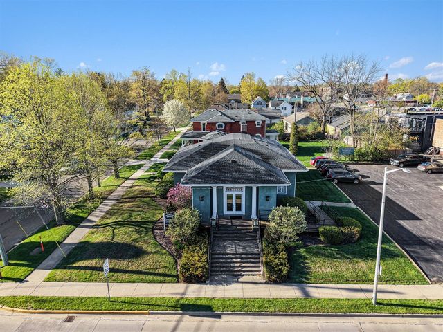 624 Phoenix Street, South Haven, MI 49090