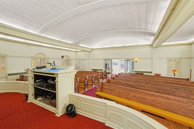 624 Phoenix Street, South Haven, MI 49090
