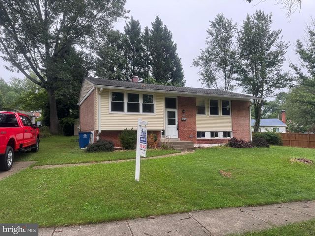 905 PLAYFORD LN, Silver Spring, MD 20901