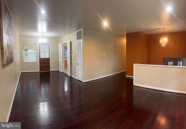 905 PLAYFORD LN, Silver Spring, MD 20901