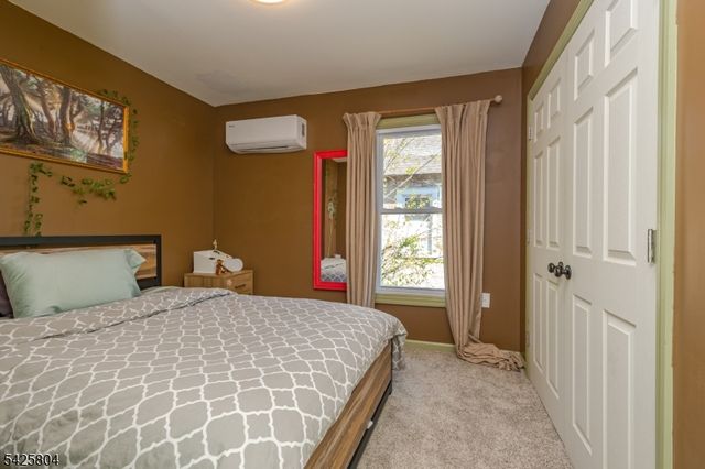 22 Hamilton St, Somerville Boro, NJ 08876