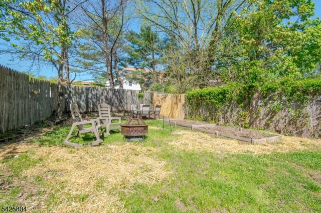 22 Hamilton St, Somerville Boro, NJ 08876