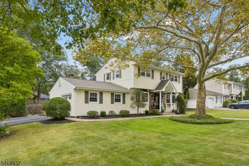 87 Webster Dr, Wayne Twp., NJ 07470 — photo 2