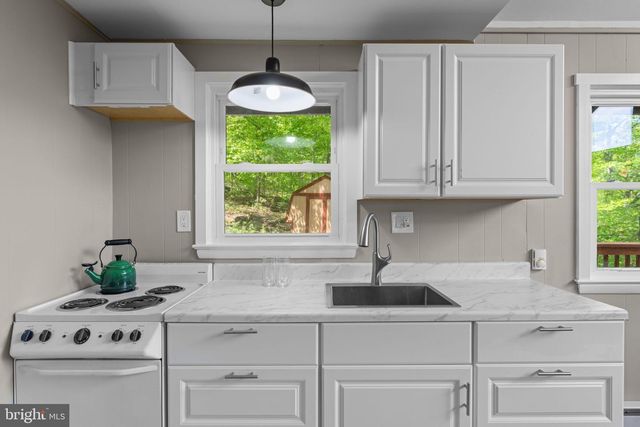 293 OLD SAWMILL RD, Front Royal, VA 22630