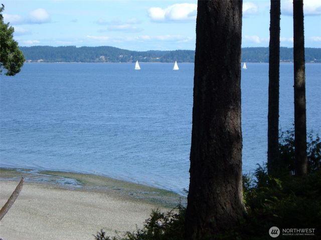 133 E Barnacle Boulevard, Shelton, WA 98584