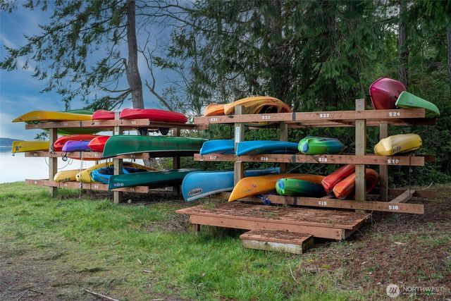 133 E Barnacle Boulevard, Shelton, WA 98584