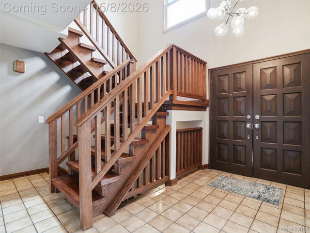 20145 Scarlet Court, Clinton Charter Township, MI 48036