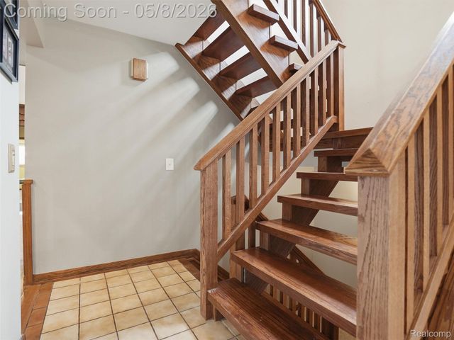 20145 Scarlet Court, Clinton Charter Township, MI 48036